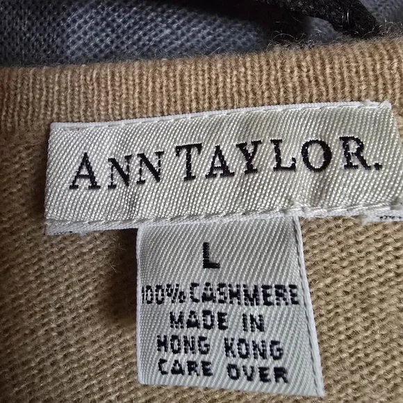 Ann Taylor 100%Cashmere Cardigan Sweater - Picture 3 of 3